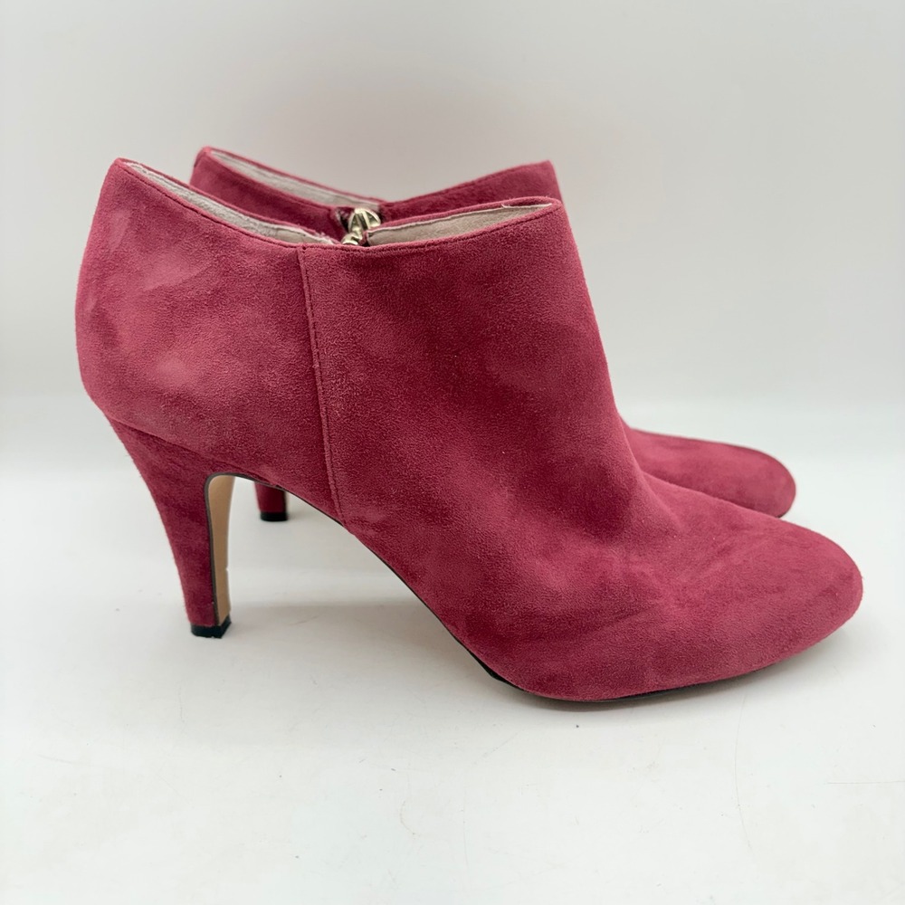 Vince Camuto Vive Raspberry Pink Suede Ankle Booties Shooties Heels Womens 9M 39